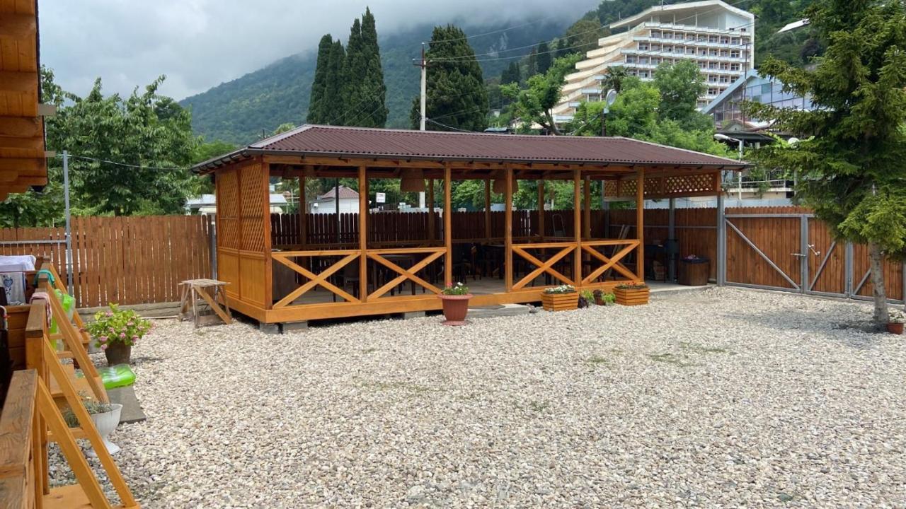 Гостевой Дом-Малина Hotel Gagra Kültér fotó